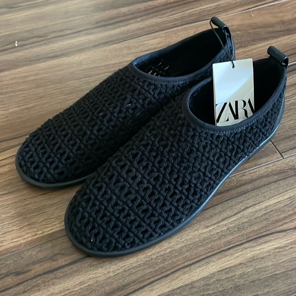 Zara crochet ballet flats NWT